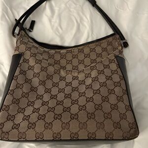 Gucci purse